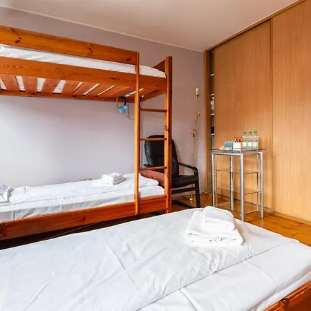 Plowce 24 Guest Spots By Bookinghost Danzica