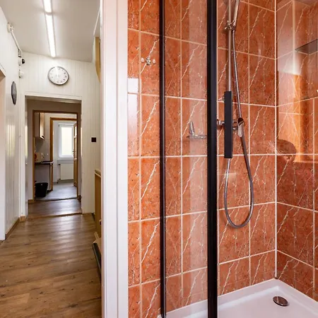 Płowce 24 Guest Spots Gdańsk