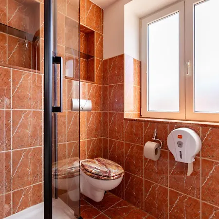 Appartamento Plowce 24 Guest Spots By Bookinghost *