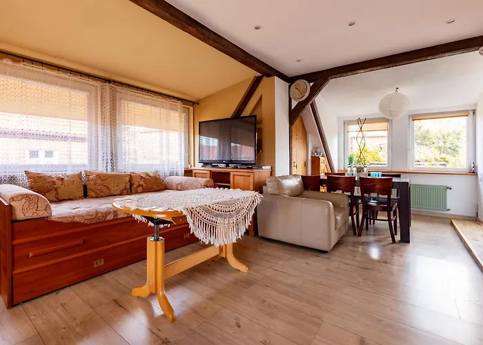 Plowce 24 Guest Spots By Bookinghost グダニスク