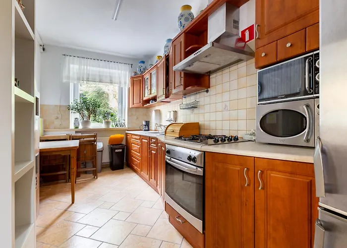 Plowce 24 Guest Spots By Bookinghost アパート