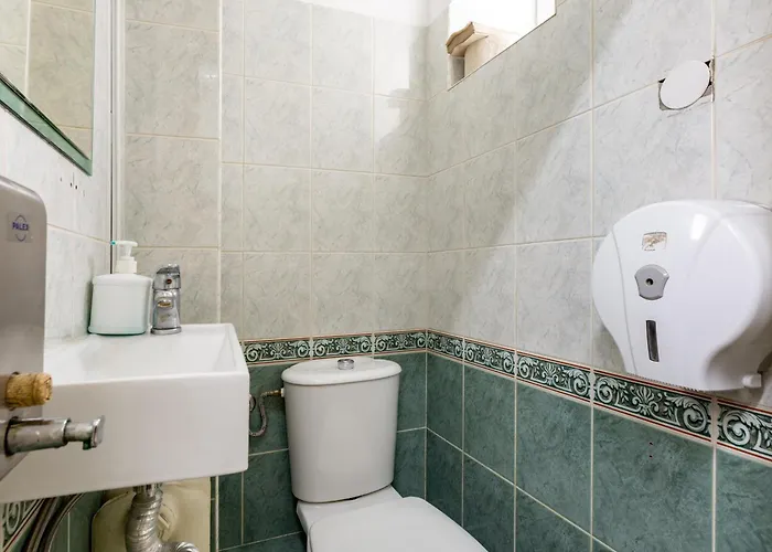 Plowce 24 Guest Spots By Bookinghost グダニスク